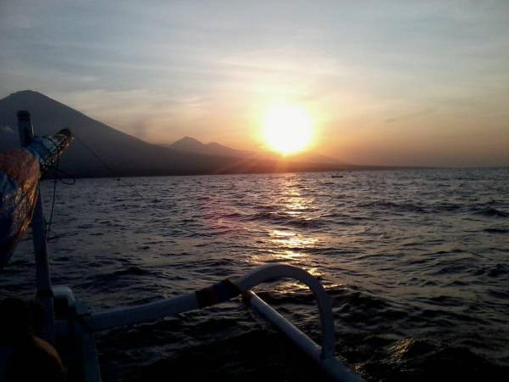 Beten Enjung Home Stay&Waroeng Amed Oda fotoğraf